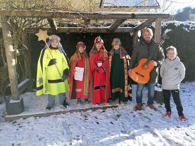 Romy Auer, Eva Loibl, Florian Kößl, Fabian Zellhofer, begleitet von Wolfgang und Adrian Zellhofer